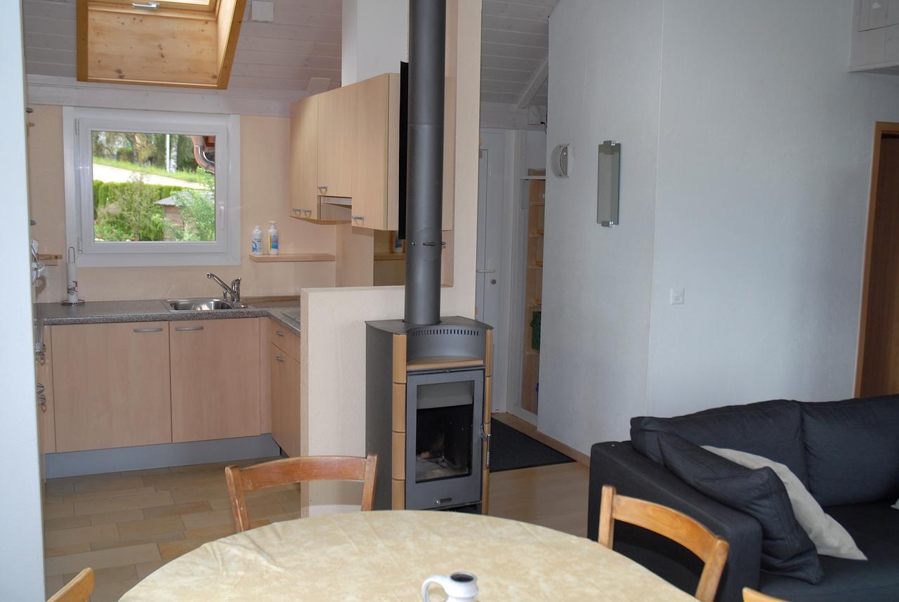 Appartment Aux Lilas Les Geneveys-sur-Coffrane المظهر الخارجي الصورة